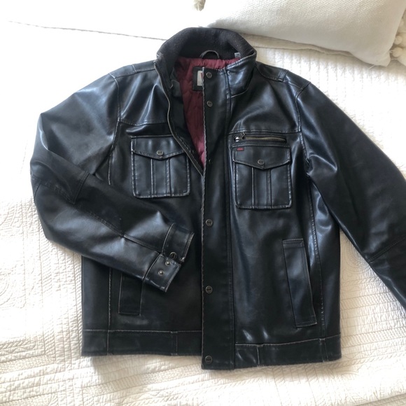 Black Levi’s Leather Jacket - Picture 3 of 8